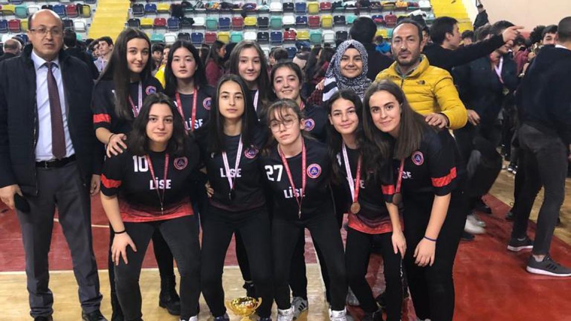 Kız Futsal Takımı Merkez İkincisi